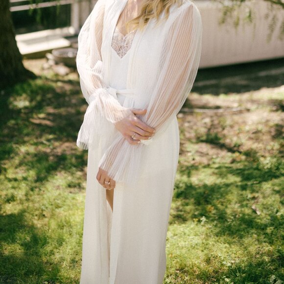 The robe made in Ukraine size M - Picture 8 of 9